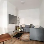 Lägenhet Modern 2br Near Station Rotterdam