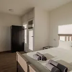 Modern 2br Near Station * Roterdão