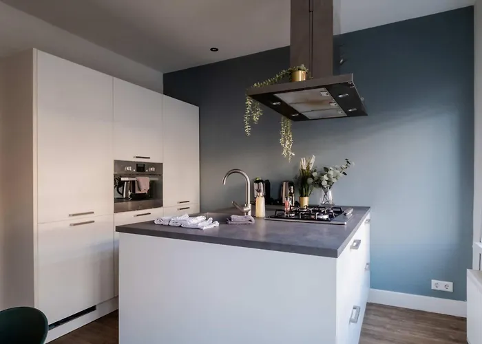 Apartman Modern 2br Near Station *