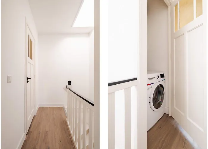 Modern 2br Near Station * Rotterdam