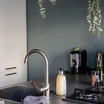 Modern 2br Near Station *