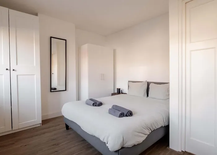 Апартаменты Modern 2br Near Station *